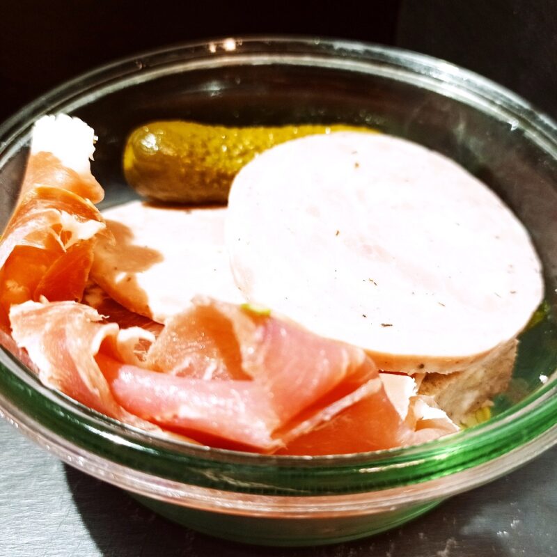 Assiette de charcuteries